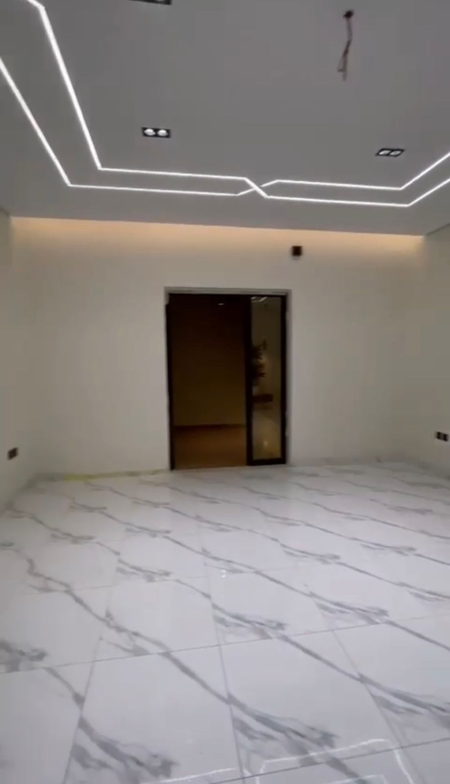 عمارة وشقق للبيع – مخطط المحيسن – حي الأناهي - صورة العقار 10