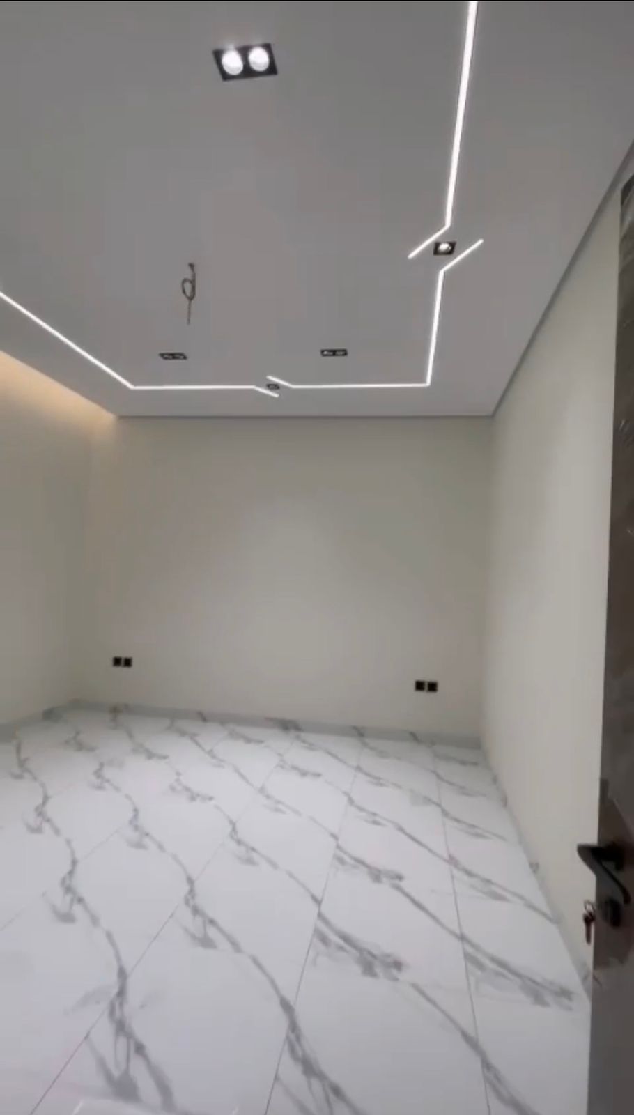 عمارة وشقق للبيع – مخطط المحيسن – حي الأناهي - صورة العقار 4